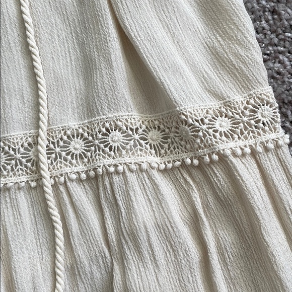 Mossimo Supply Co. Women’s Tank Top - Picture 3 of 6